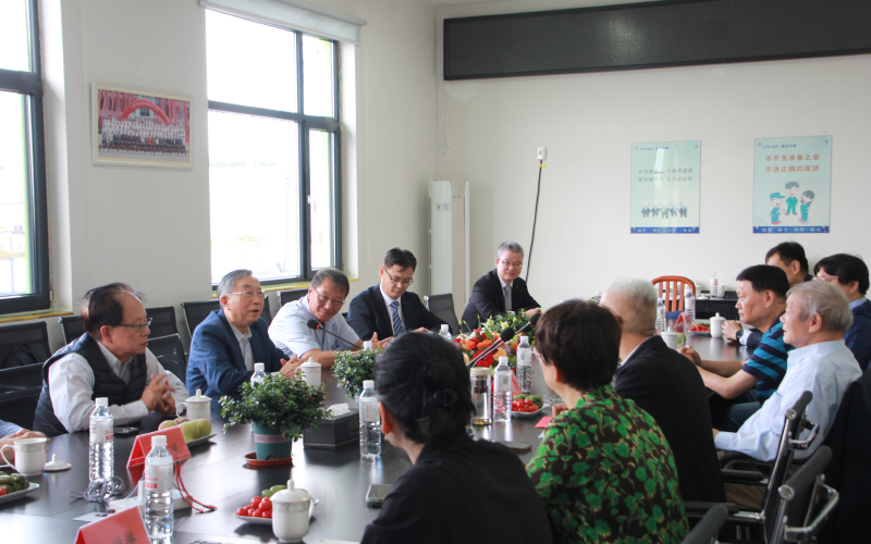 奇美實業許春華董事長講話